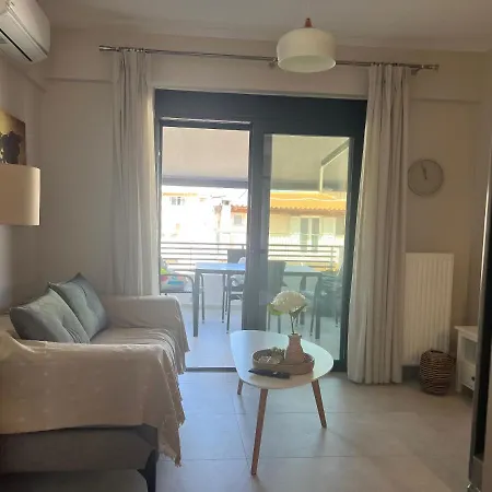 Elia'S Apartment-2