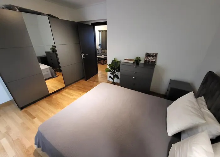 Lofos Modern Apartment